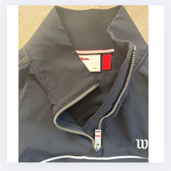 Wilson Davenport Woven Popover – Women’s XS, Black - Picture 4 of 4